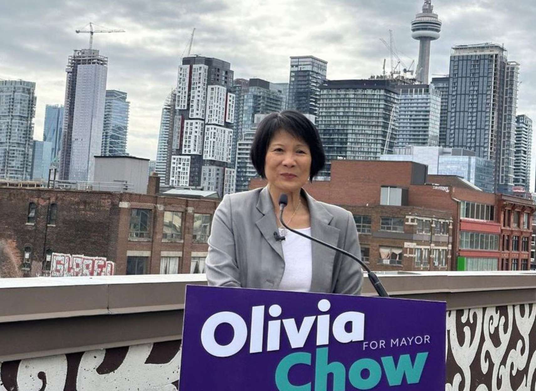 خبر-کانادا-همه-شهردار-تورنتو-بزرگترین-قدرتمندترین-پولدارترین-شهر-اولیویا-چاو-ثبت-نام