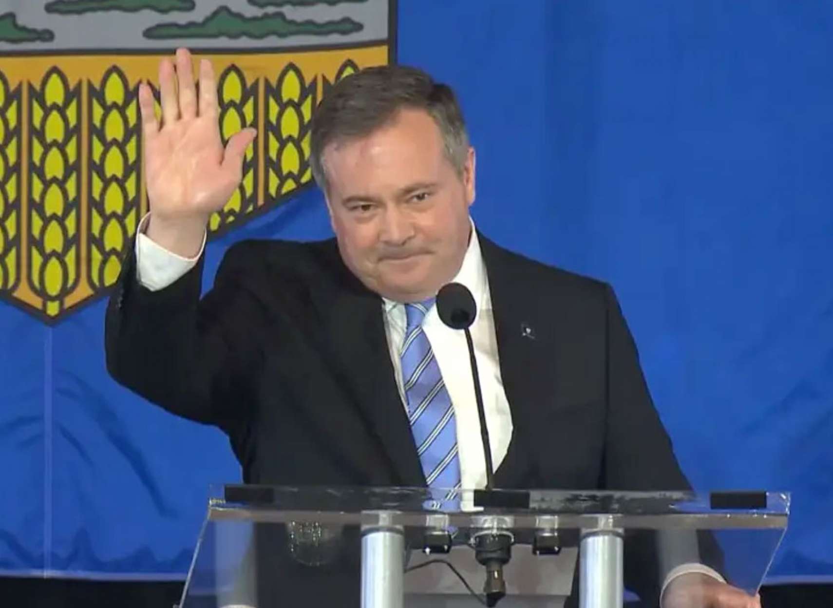 خبر-کانادا-کودتایی-پیروزی-غیر-مستقیم-جیسون-کنی-نخست-وزیر-آلبرتا-رای-اعتماد-حزب-رهبری-استعفا