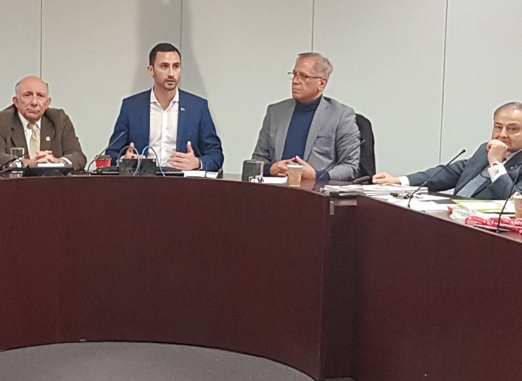 گزارش-آیا-اتحادیه-معلمان-دانش-آموزان-انتاریو-را-گروگان-گرفته-اند