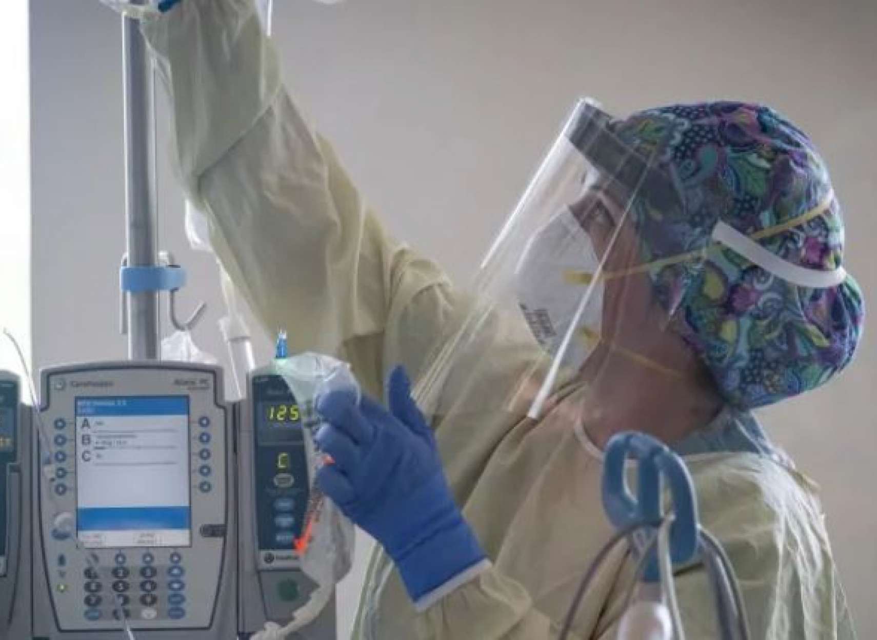 آمار-کرونا-در-اونتاریو-همچنان-نگران-کننده-است-انتقاد-از-عملکرد-دولت-استانی-درباره-خانه‌-های- سالمندان- انتصابات-جدید-در-هیات-توزیع-واکسن-کرونا-در-اونتاریو