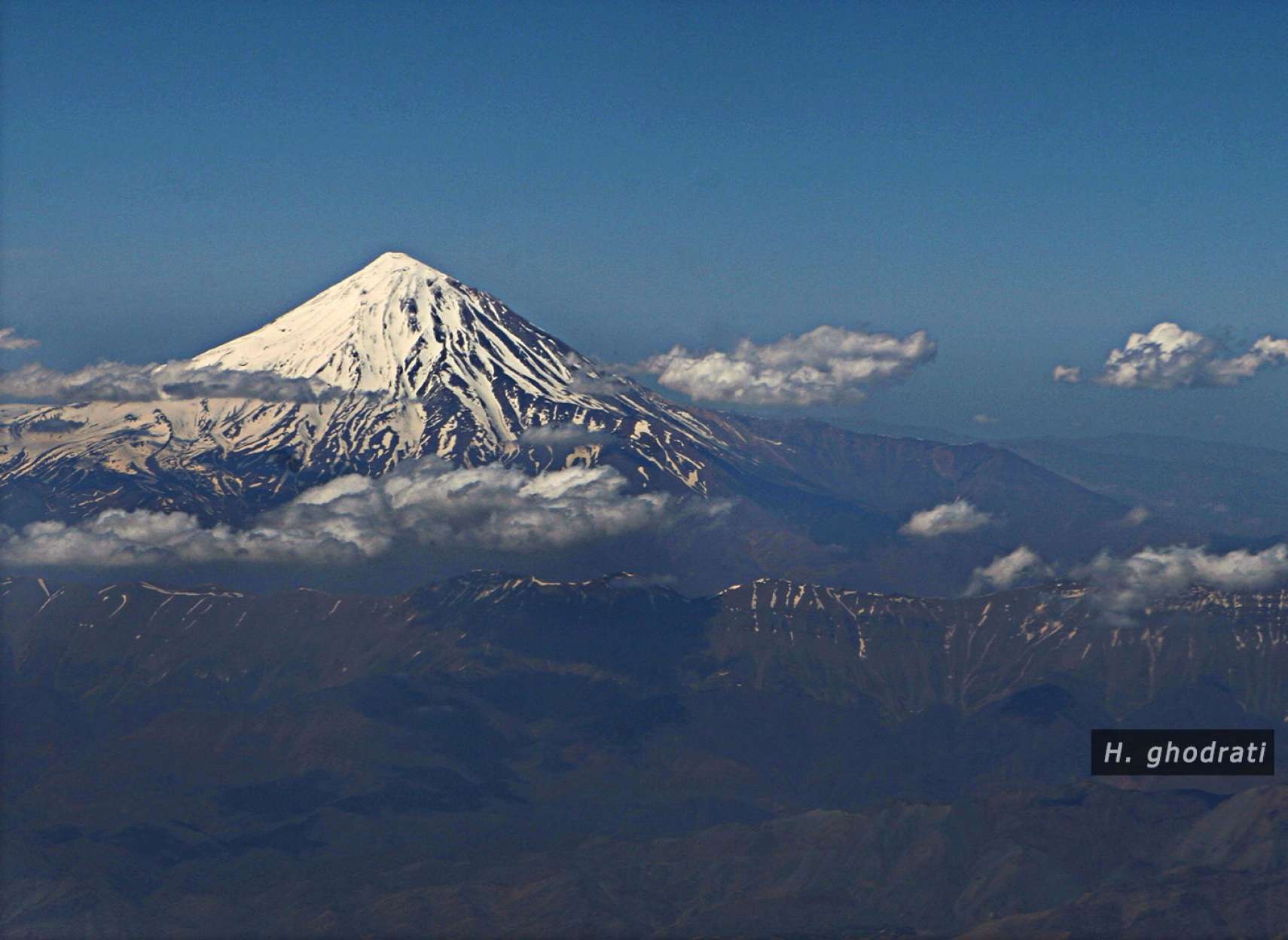 دماوند؛ برفراز ابرها