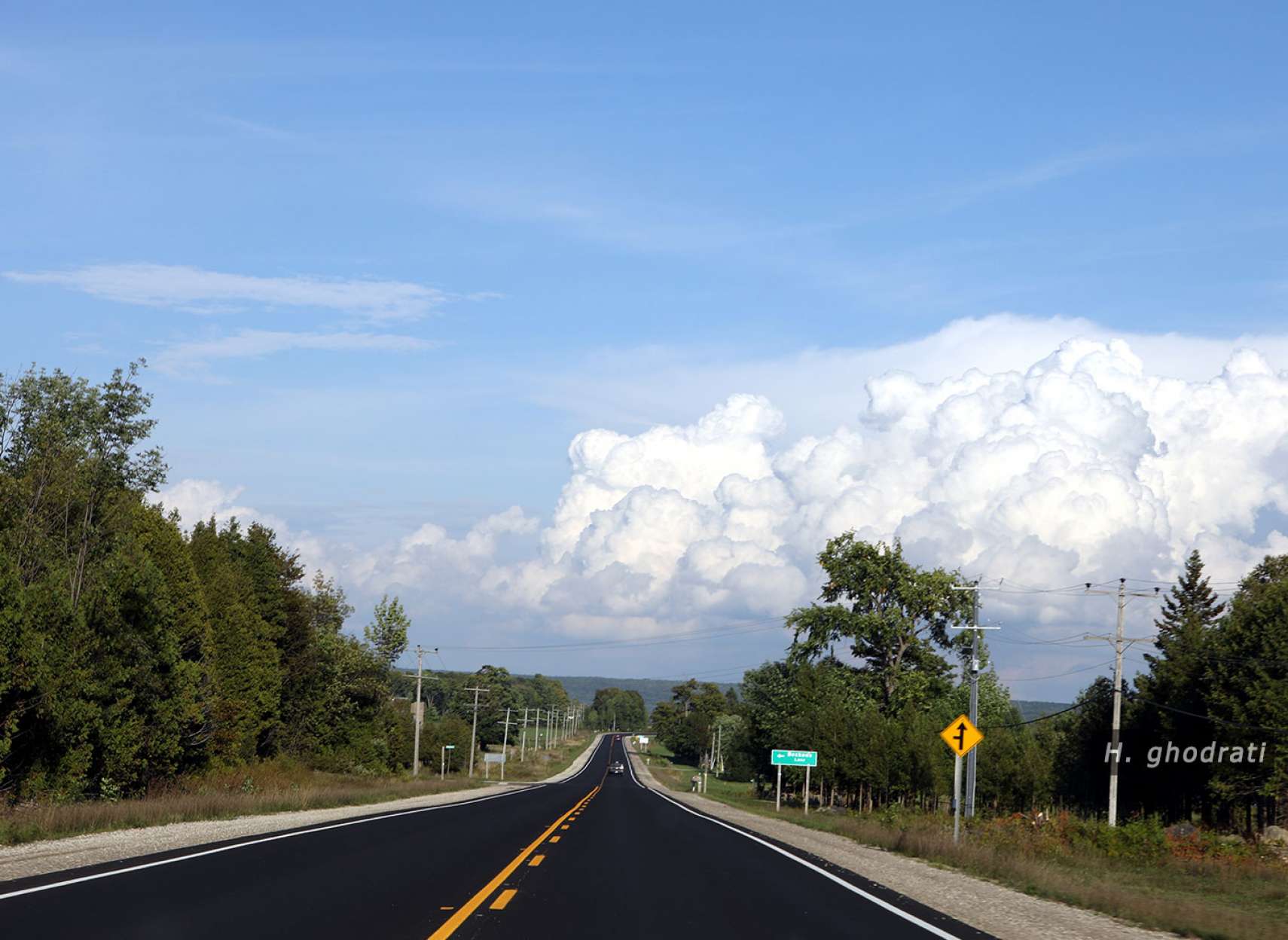 بسوی درخت و آسمان و ابر