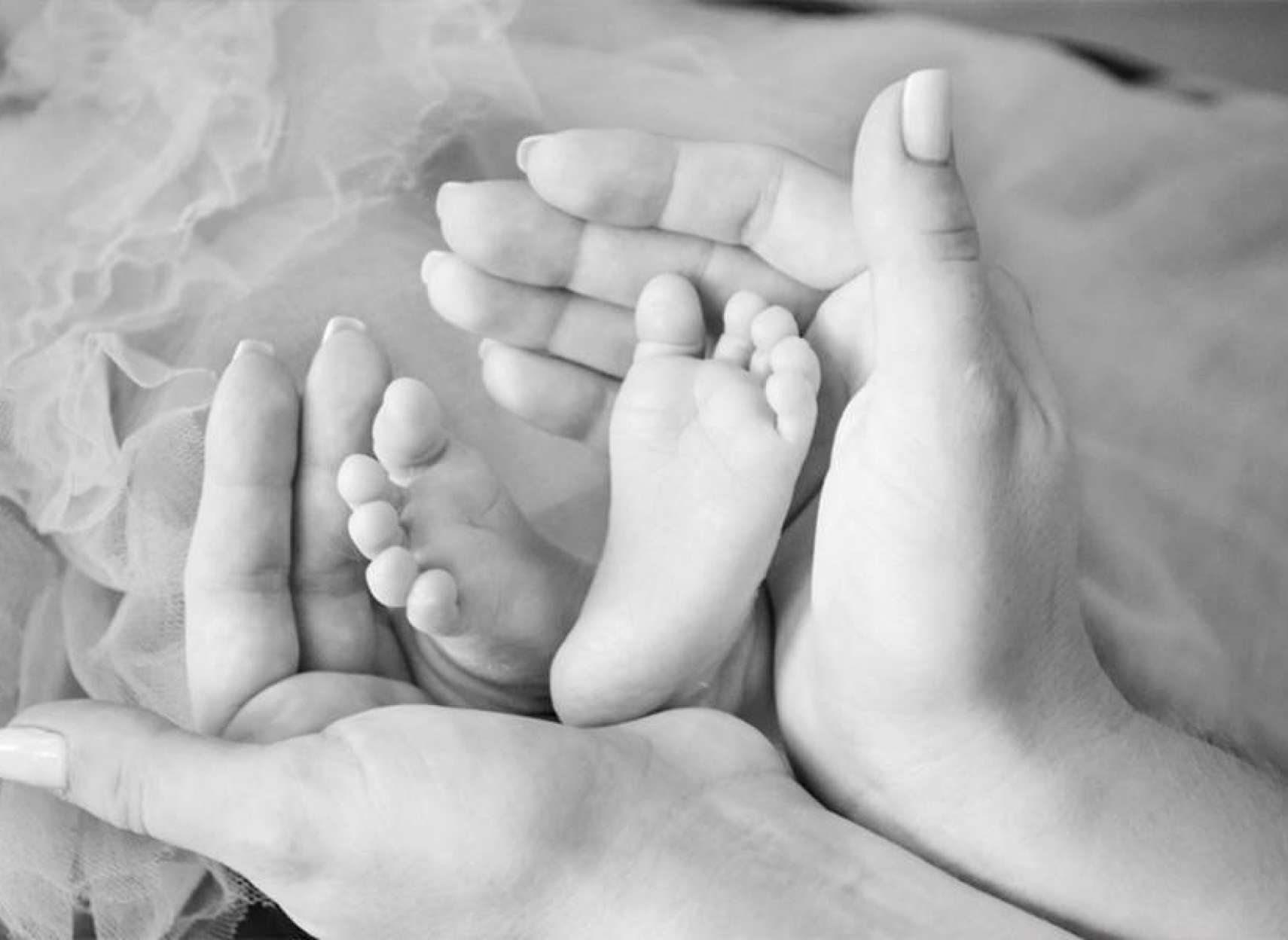 health-medical-tokhmak-azmayeshgah