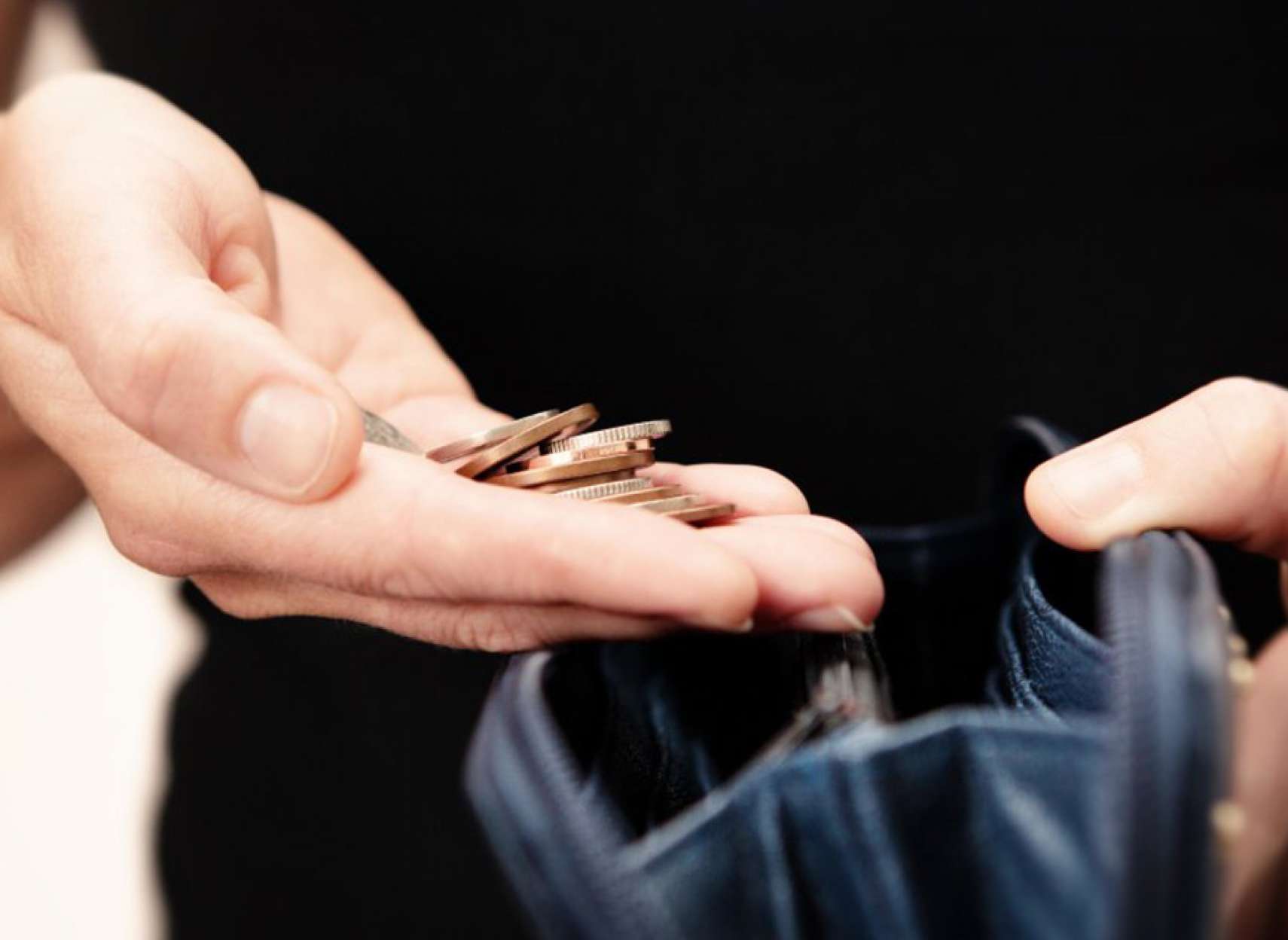 news-daramad-mohajeran-1980