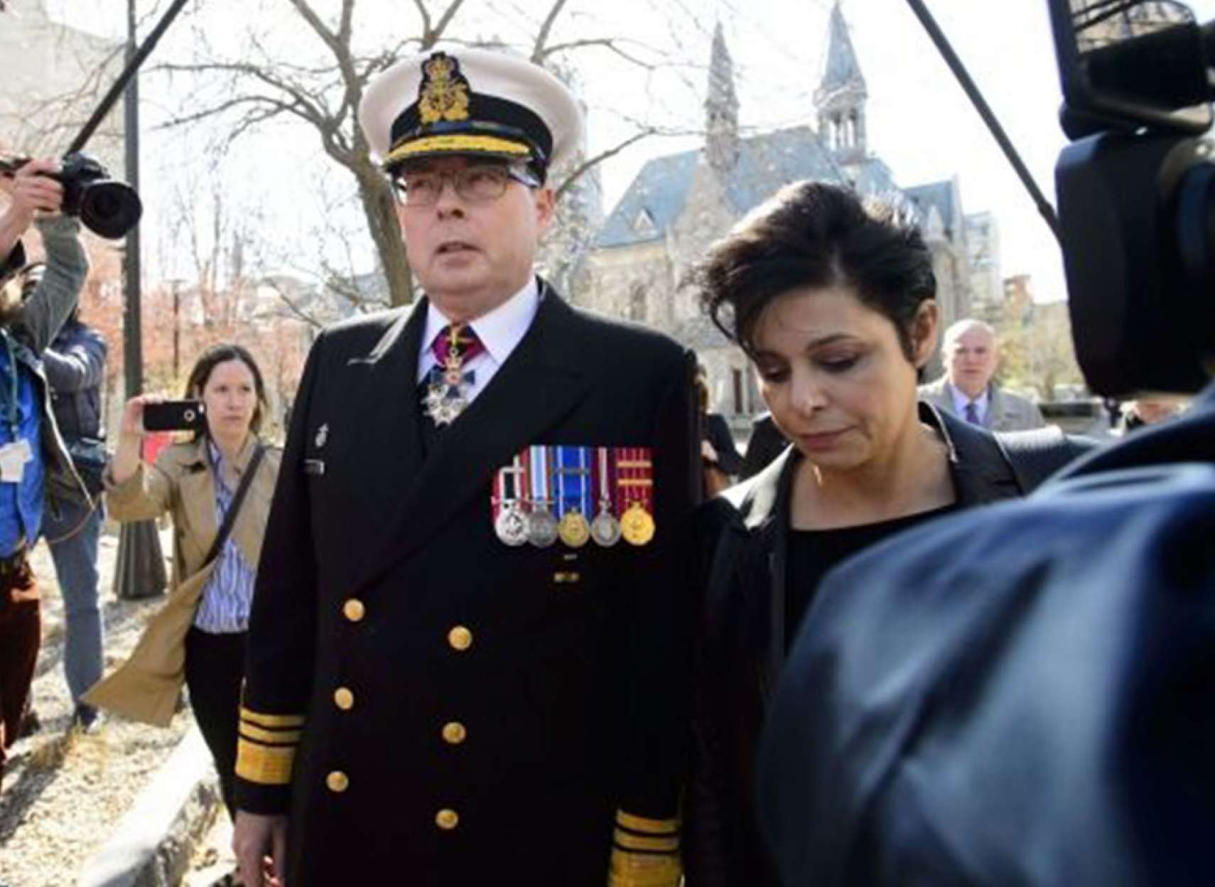 news-daryadar-canada-azad