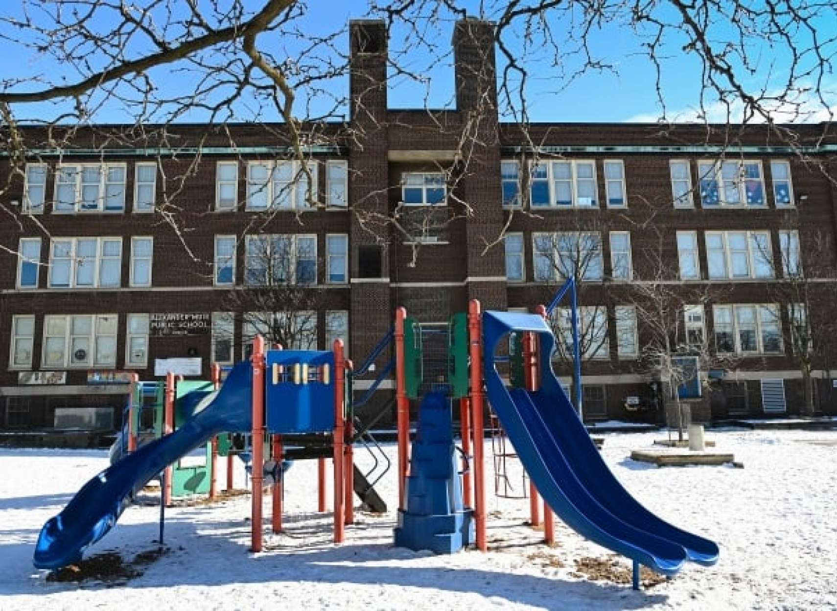 برنامه-کامل-بازگشایی-حضوری-مدارس-انتاریو-از-8-فوریه-لیست-اقدامات-جدید- دولت-انتاریو-برای-محافظت-از-مدارس