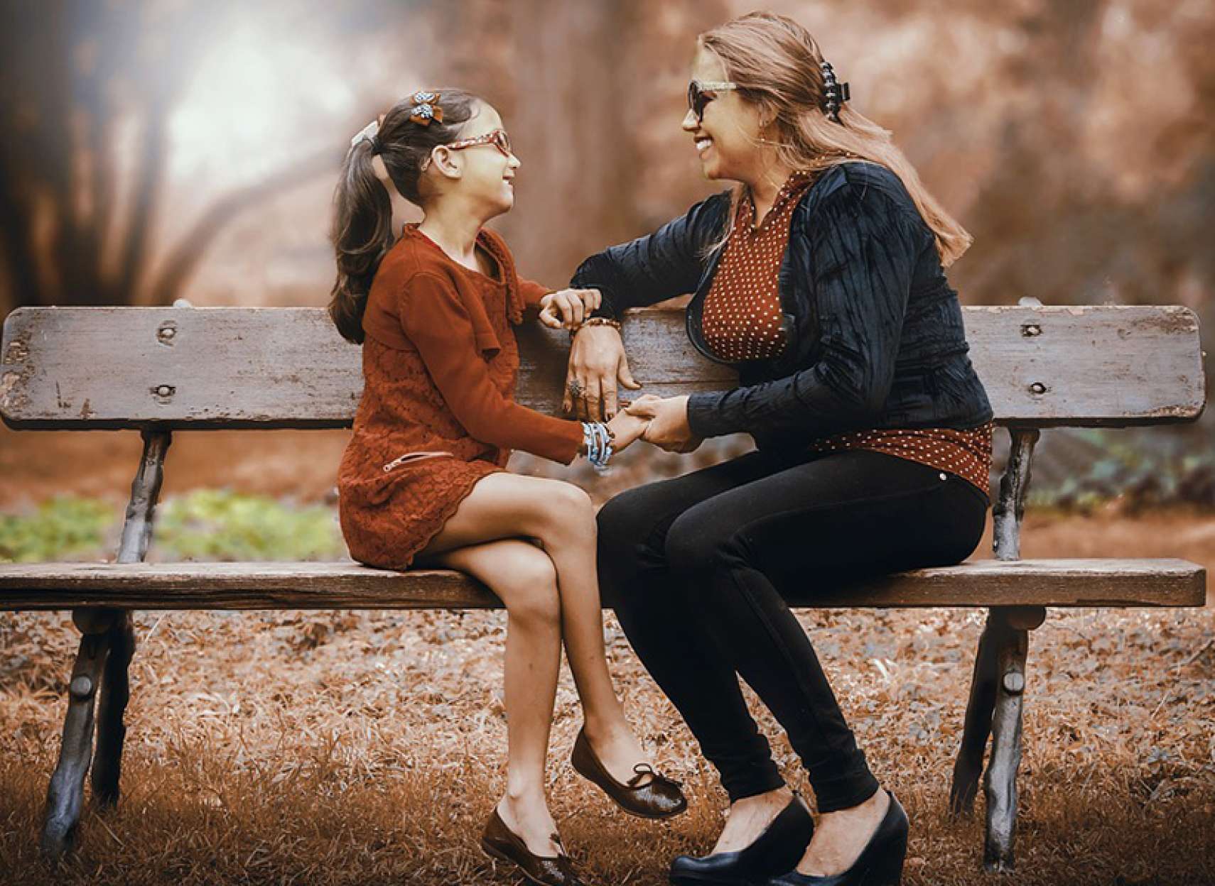 social-nikkhah-madar-kamel