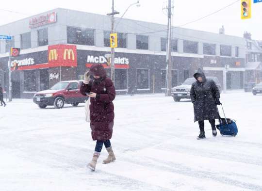 آیا-بالاخره-در-کانادا-برف-می-بارد-آب-و-هوا-در-سال-۲۰۲۴-چگونه-خواهد-بود