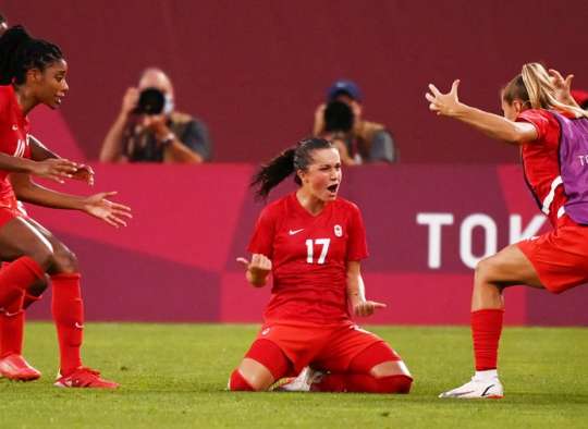 خبر-کانادا-فوتبال-زنان-کانادا-با-شکست-دادن-آمریکا-به-فینال-المپیک-رسید